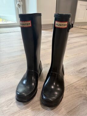 Hunter rain boots for big kids